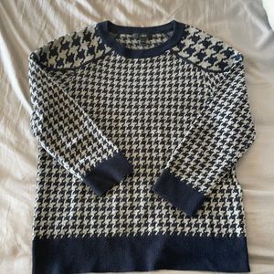 EUC J. Crew Houndstooth Sweater Size M